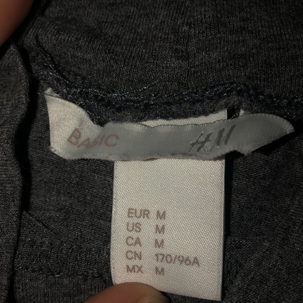 H&M basic top - Picture 2 of 2